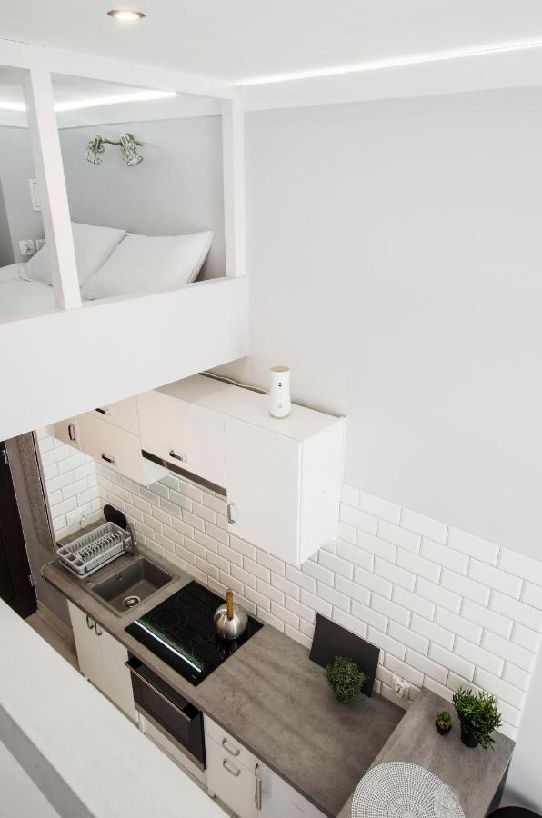 Stylish Apartments Near The Cinematography Museum Лодзь Экстерьер фото