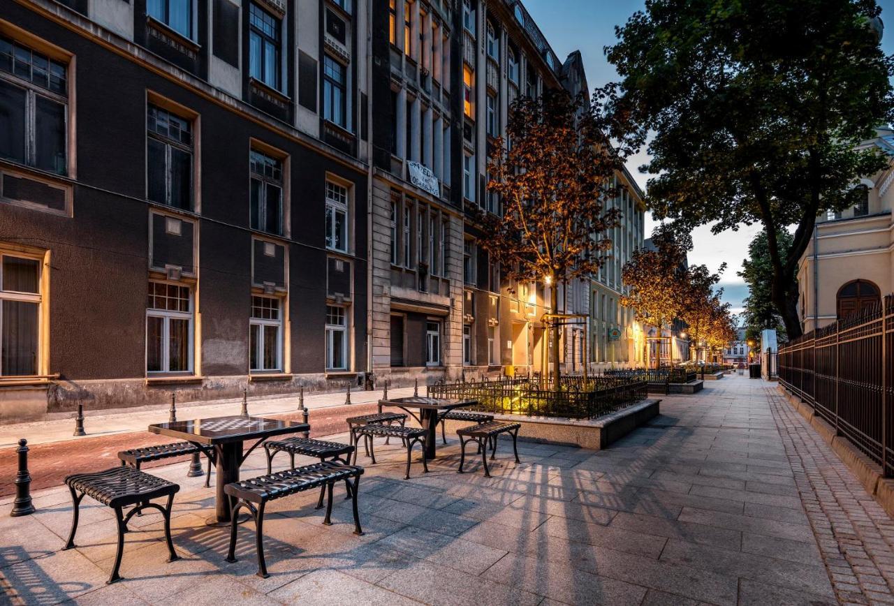 Stylish Apartments Near The Cinematography Museum Лодзь Экстерьер фото